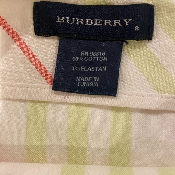Girls Classic Burberry Skirt, size 8 - Picture 2 of 4